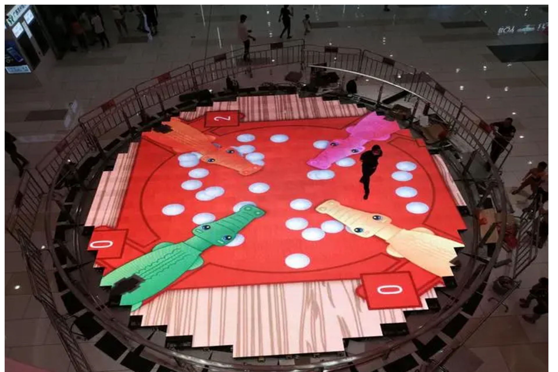 led floor screen.jpg