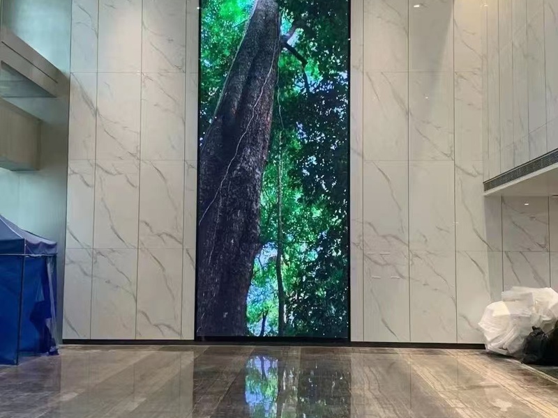 What are the advantages of GOB led  displays