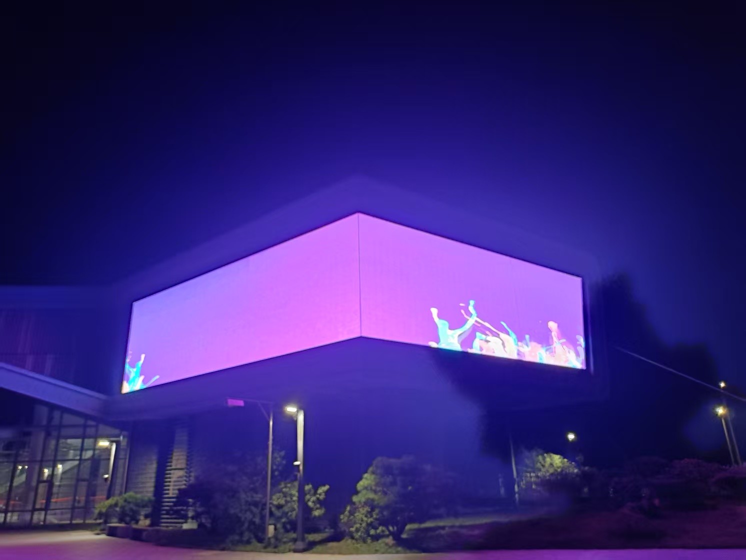 P10 outdoor  45 degree corner led case  in Korea